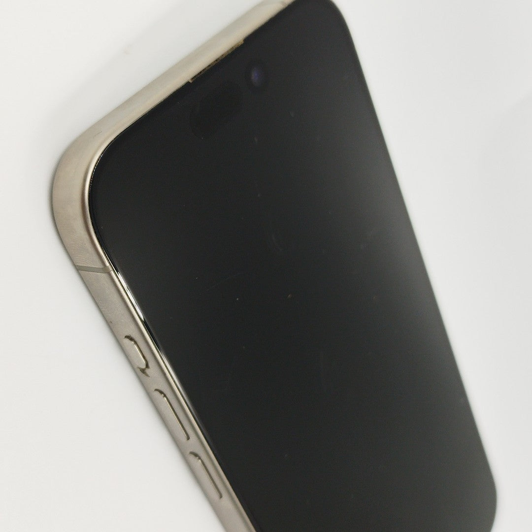 CELULAR APPLE IPHONE 15 PRO A3101 128 GB 8 GB RAM (SEMINUEVO)