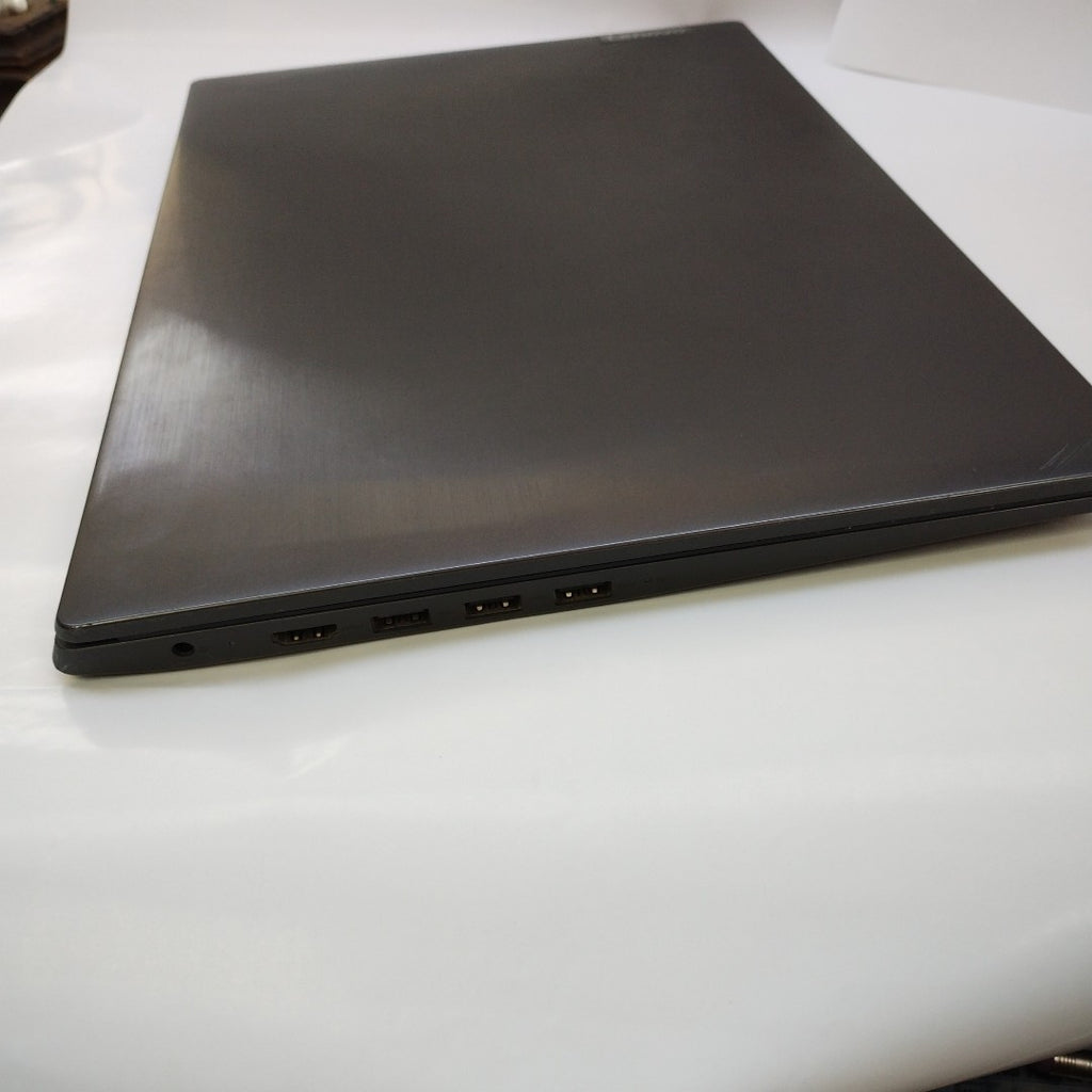 LAPTOP LENOVO V15-IGL (2022) 500 GB  4 GB RAM (SEMINUEVO)