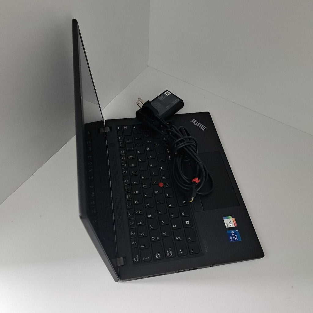 LAPTOP LENOVO THINKPAD X13 GEN 2 (2022) 512 GB SSD 32 GB RAM (SEMINUEVO)