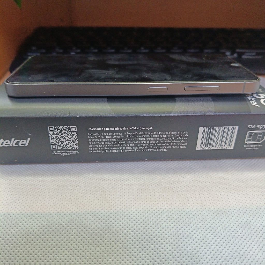 CELULAR SAMSUNG GALAXY S25 SM-S931B (2025) 256 GB 12 GB RAM (SEMINUEVO)