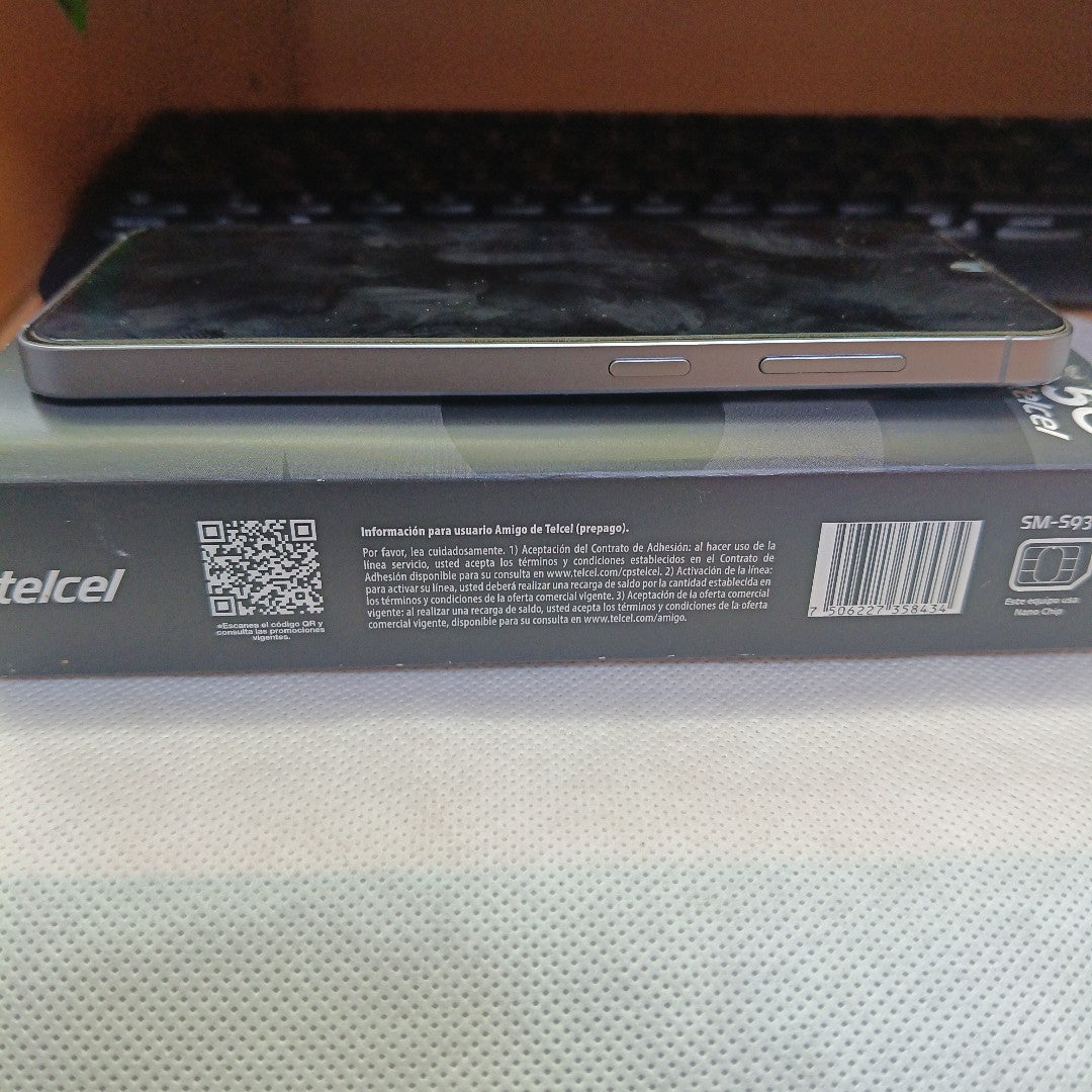 CELULAR SAMSUNG GALAXY S25 SM-S931B (2025) 256 GB 12 GB RAM (SEMINUEVO)