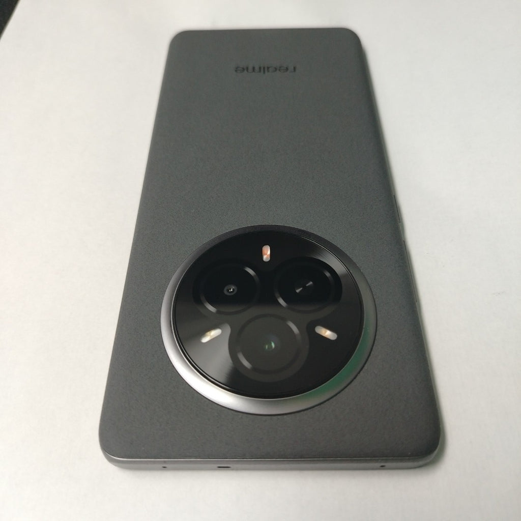 CELULAR REALME 14 PRO 5G RMX5056 (2025) 256 GB 8 GB RAM (SEMINUEVO)