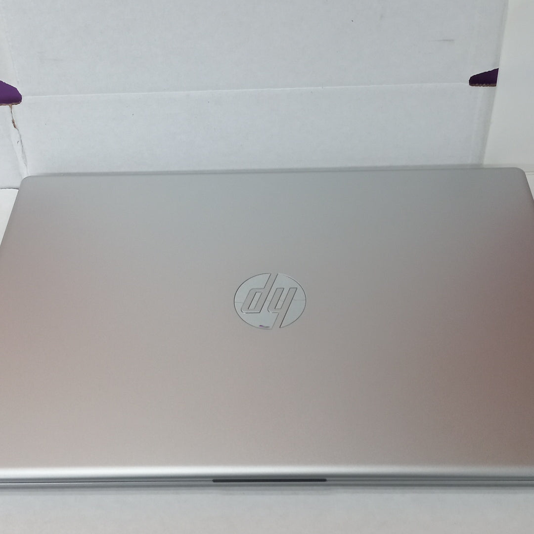 LAPTOP HP 15-FD0037LA  (2024) 512 GB SSD 8 GB RAM (SEMINUEVO)