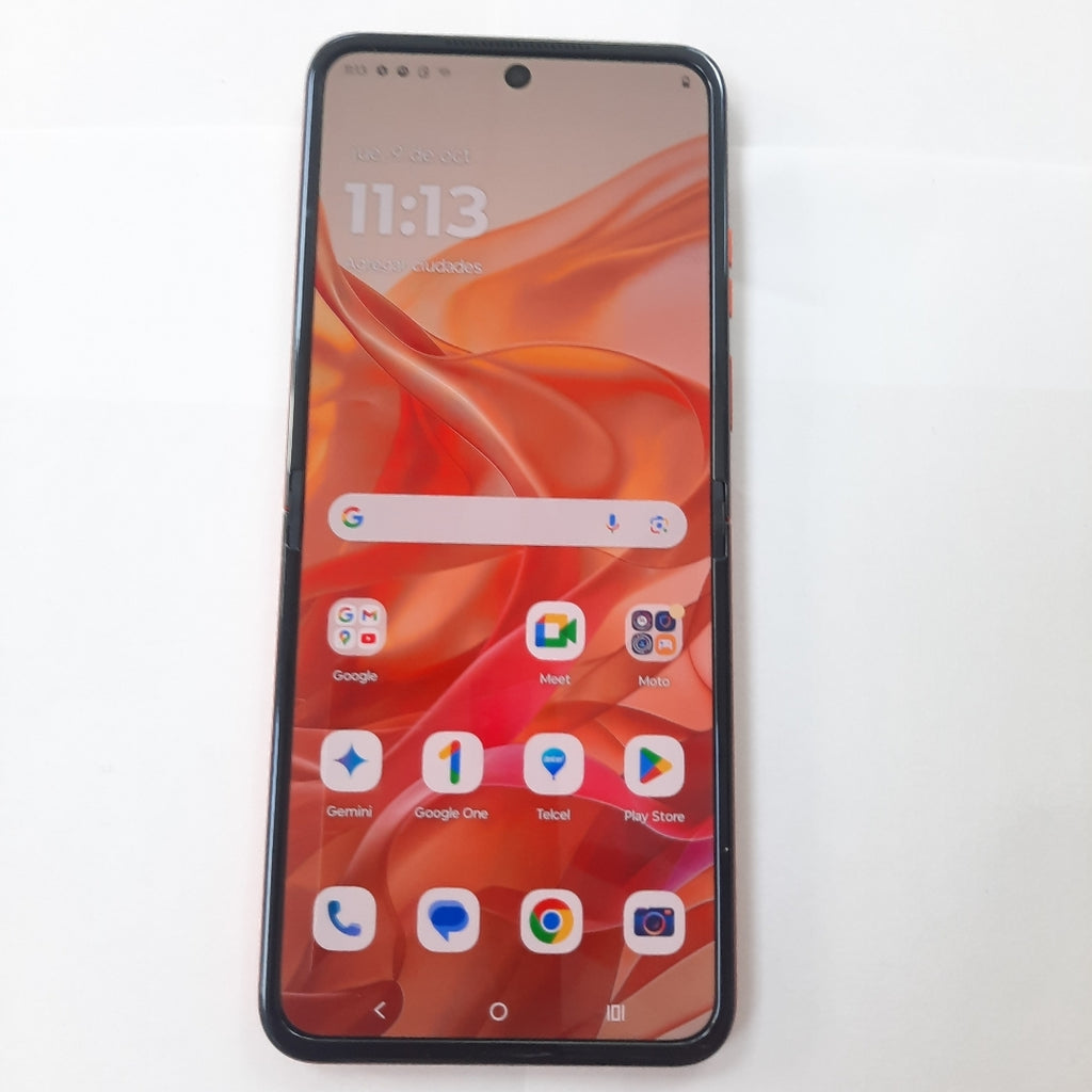 CELULAR MOTOROLA RAZR 50 5G XT2453-1 512 GB 12 GB RAM (SEMINUEVO)