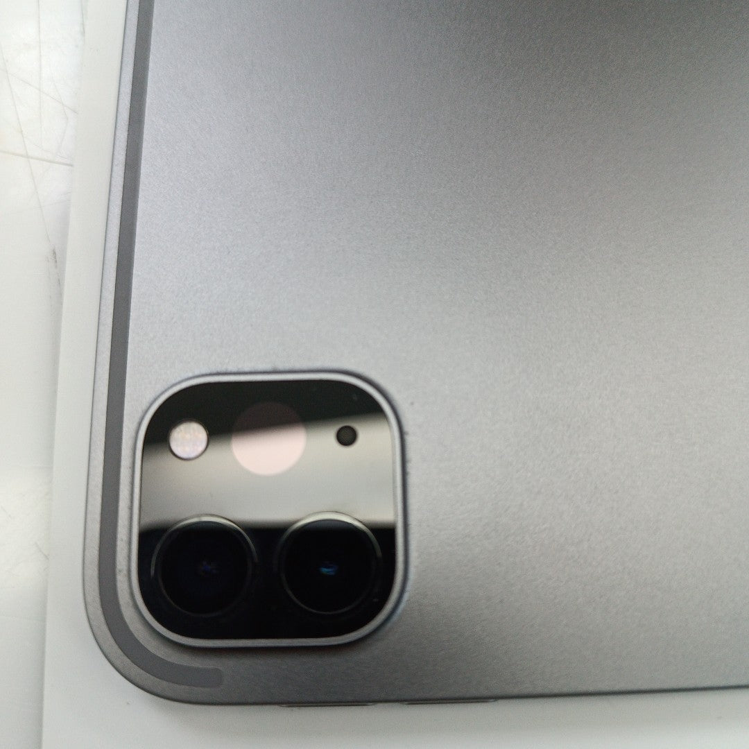 TABLETA APPLE IPAD PRO 6 12.9" A2436 256 GB 8 GB RAM (SEMINUEVO)