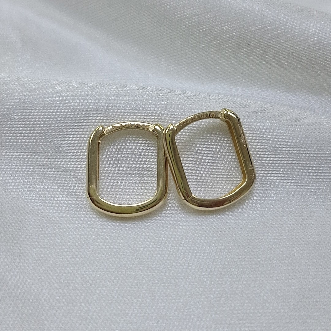 HUGGIES ORO 14K 1.6 (NUEVO)