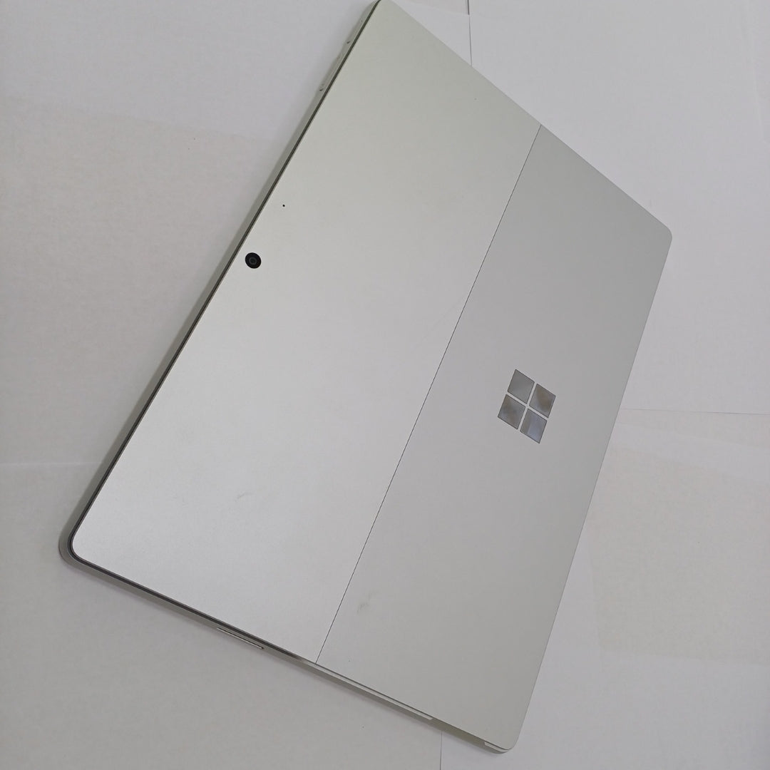 TABLETA MICROSOFT SURFACE PRO 9  2038 256 GB SSD 8 GB RAM (SEMINUEVO)