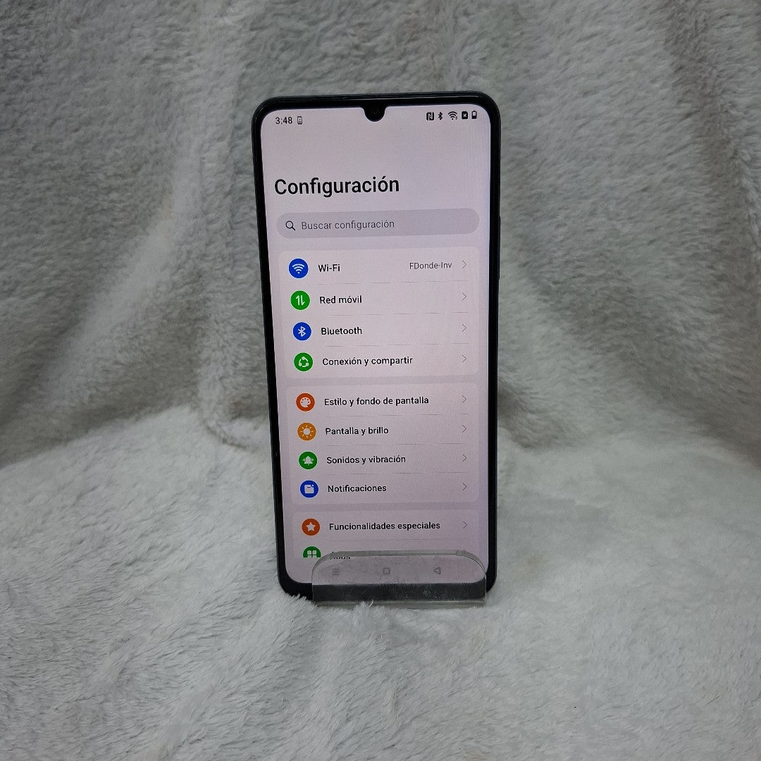 CELULAR REALME C63 RMX3939 (2024) 256 GB 8 GB RAM