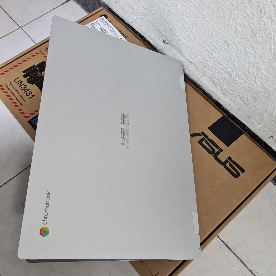 LAPTOP ASUS CHROMEBOOK CX1500CKA-CEL8G128-C2 (2023) 128 GB 8 GB RAM (SEMINUEVO)