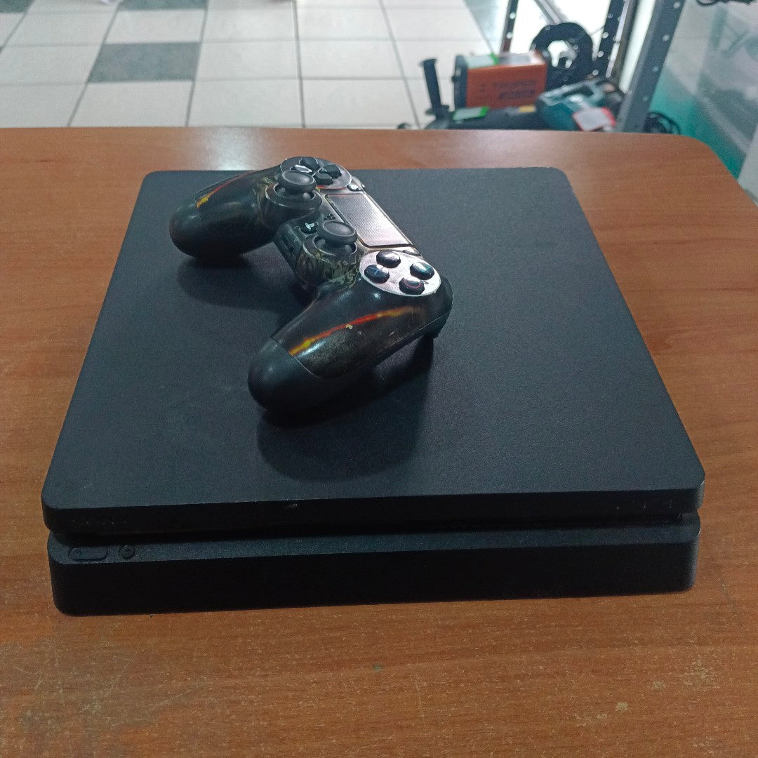 CONSOLA DE VIDEOJUEGO SONY PS4 SLIM 500 GB  (SEMINUEVO)