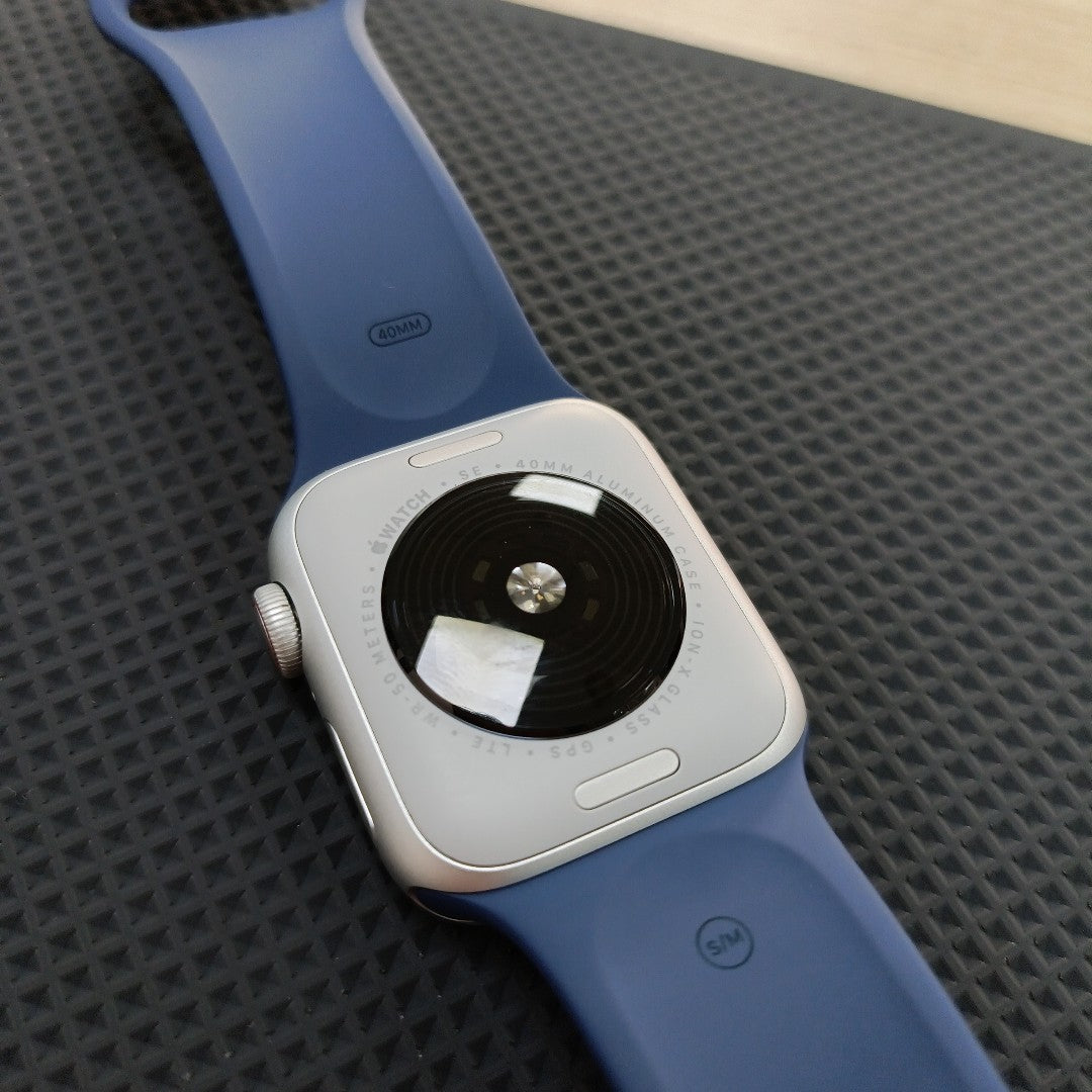 SMARTWATCH APPLE SE 2 ALUMINIO A2726 40 MM GPS + CELULAR (SEMINUEVO)