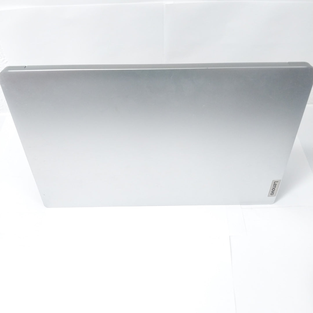 LAPTOP LENOVO IDEAPAD 1 15AMN7 (2023) 256 GB SSD 8 GB RAM (SEMINUEVO)