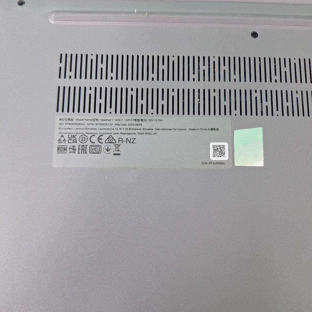 LAPTOP LENOVO IDEAPAD 1 14IGL7 (2023) 128 GB SSD 4 GB RAM (SEMINUEVO)