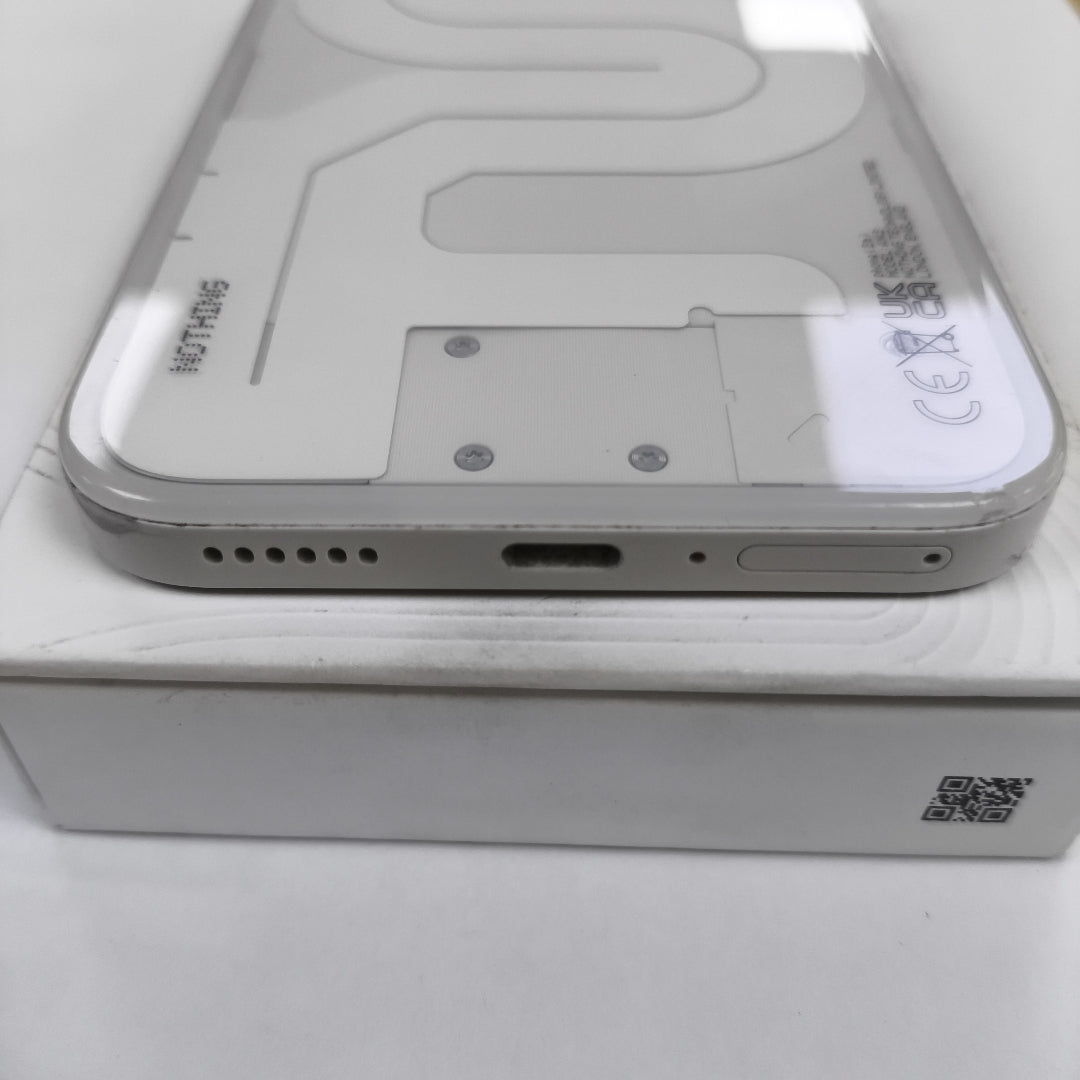 CELULAR NOTHING PHONE(2A) PLUS A142P (2024) 128 GB 12 GB RAM (SEMINUEVO)