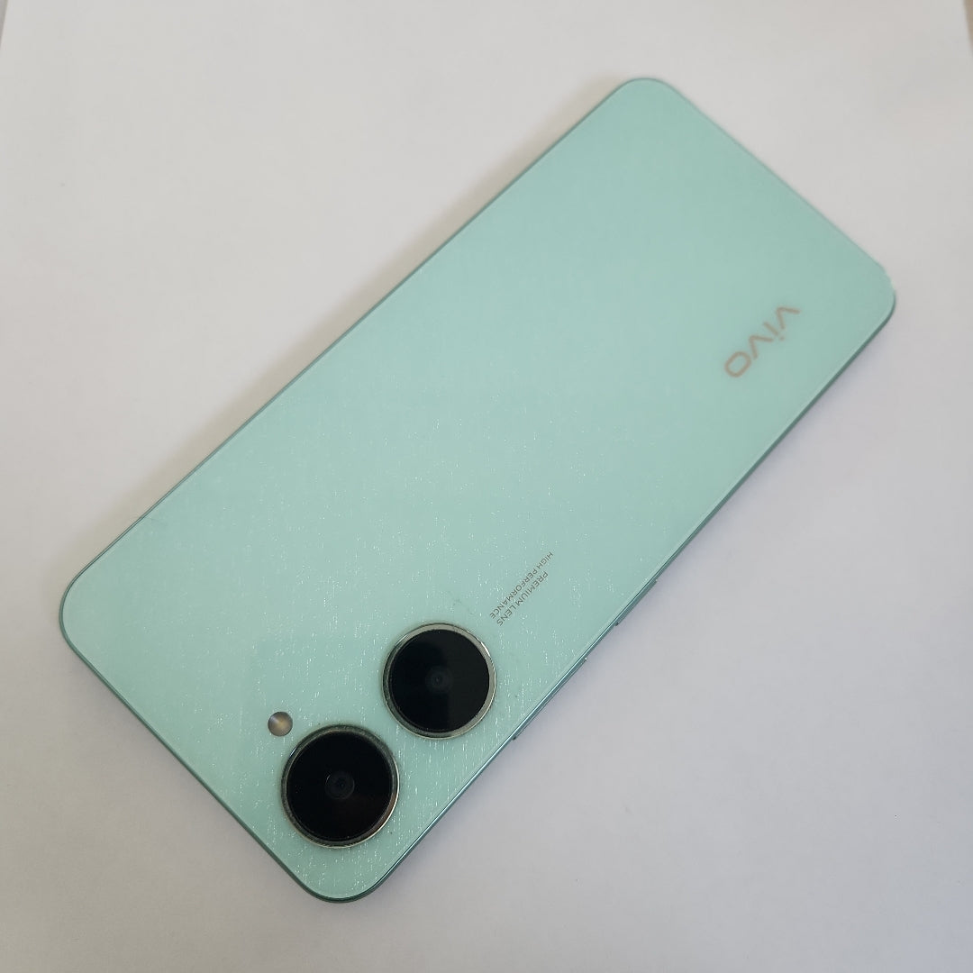CELULAR VIVO Y03 V2332 (2024) 128 GB 4 GB RAM (SEMINUEVO)