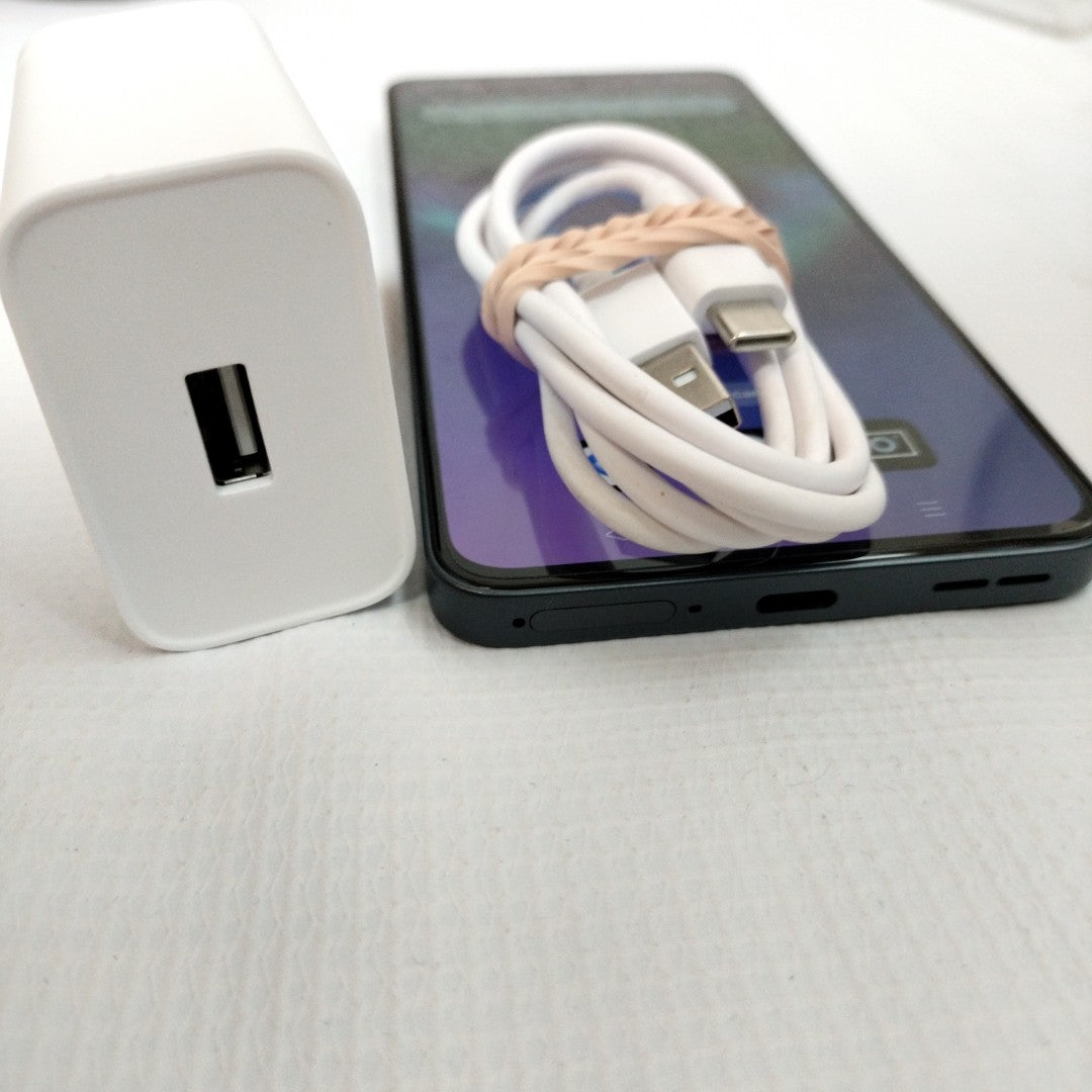CELULAR OPPO  RENO 13F 5G CPH2699 (2025) 256 GB 12 GB RAM (SEMINUEVO)