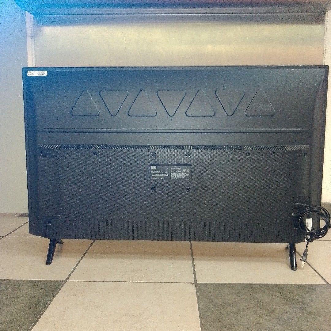 PANTALLA TCL 40S331-MX (2022) 40" LED FULL HD (SEMINUEVO)