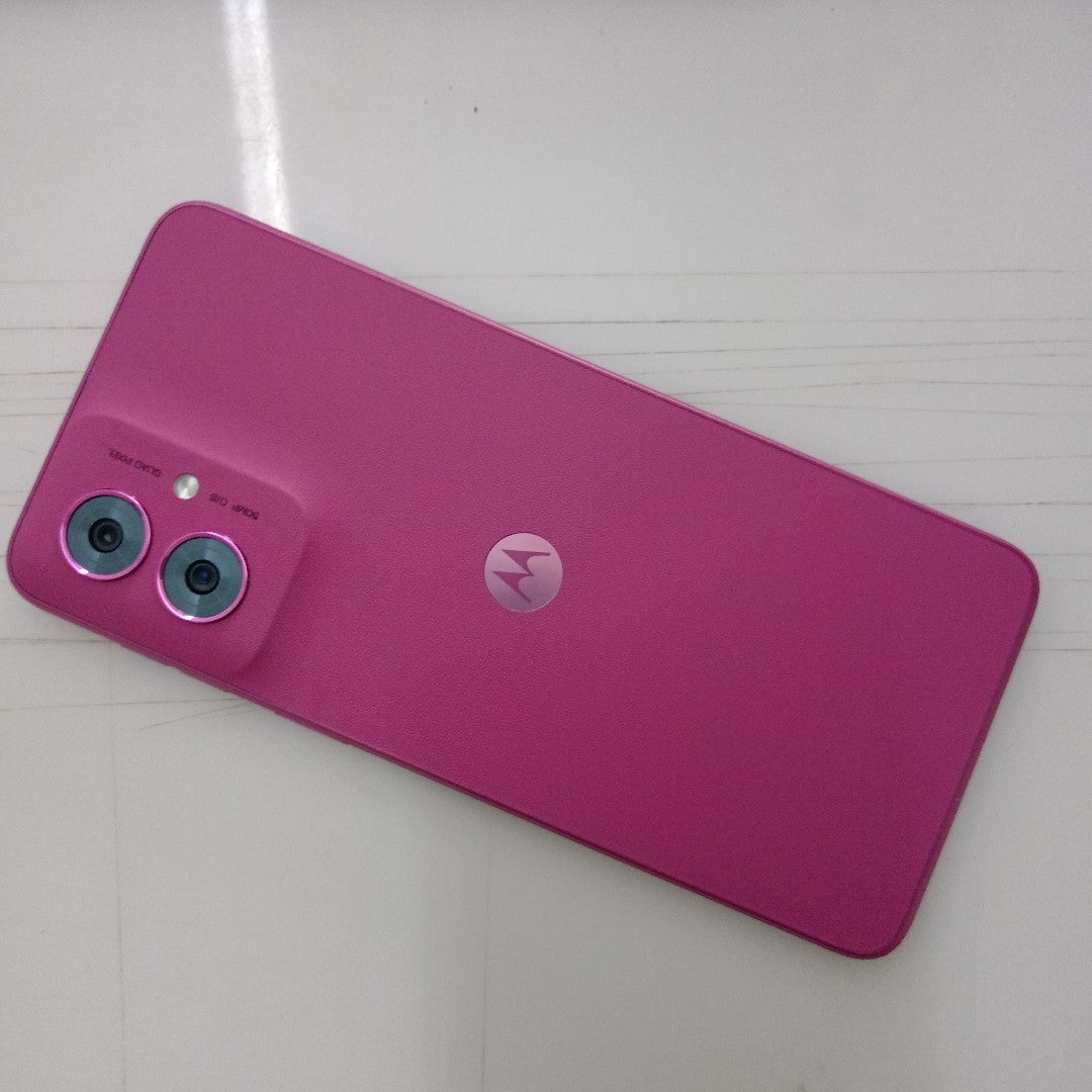 CELULAR MOTOROLA MOTO G55 5G XT2435-1(2024) 256 GB 8 GB RAM (SEMINUEVO)