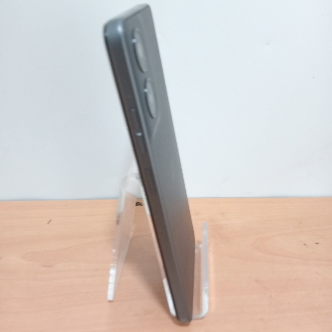CELULAR MOTOROLA MOTO G24 XT2423-1 (2024) 128 GB 4 GB RAM (SEMINUEVO)