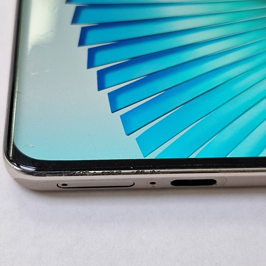CELULAR HONOR MAGIC6 LITE 5G ALI-NX3 (2023) 256 GB 8 GB RAM (SEMINUEVO)