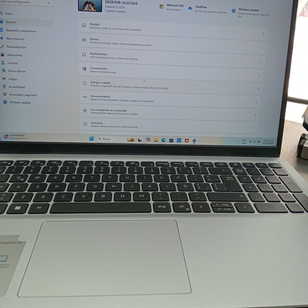 LAPTOP DELL INSPIRON 15 3535 (2025) 512 GB SSD 8 GB RAM