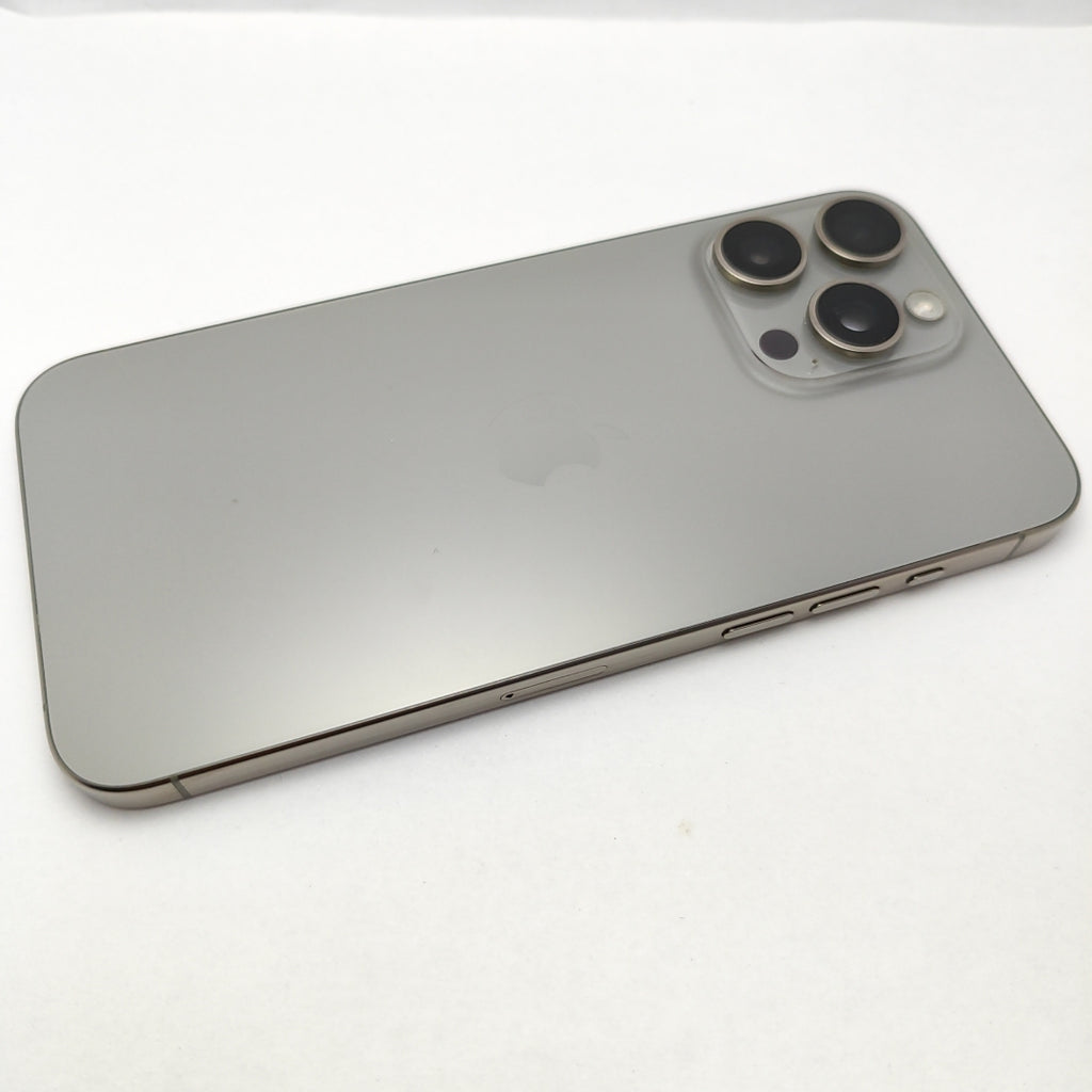 CELULAR APPLE IPHONE 15 PRO MAX A3105 (2023) 256 GB 8 GB RAM (SEMINUEVO)