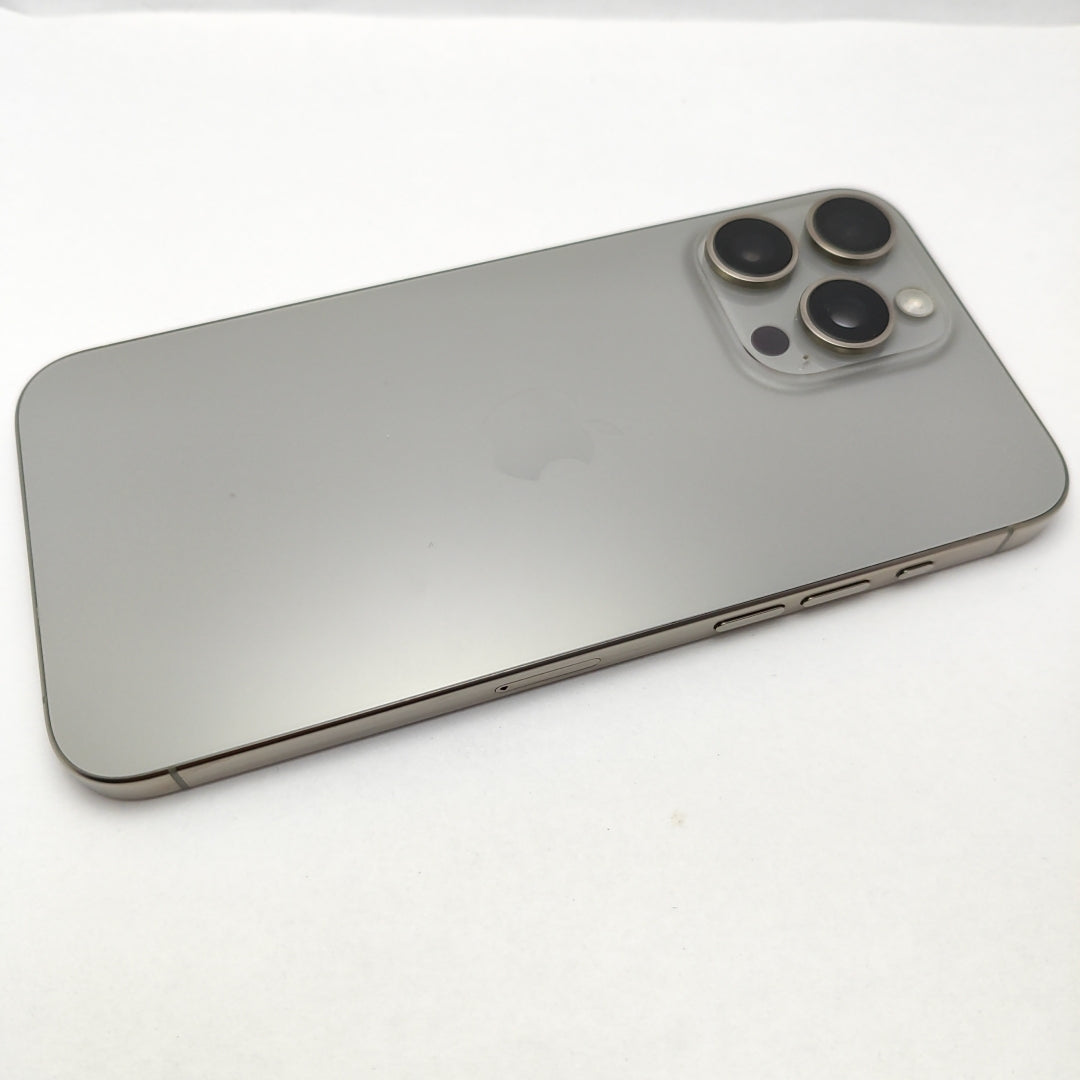 CELULAR APPLE IPHONE 15 PRO MAX A3105 (2023) 256 GB 8 GB RAM (SEMINUEVO)