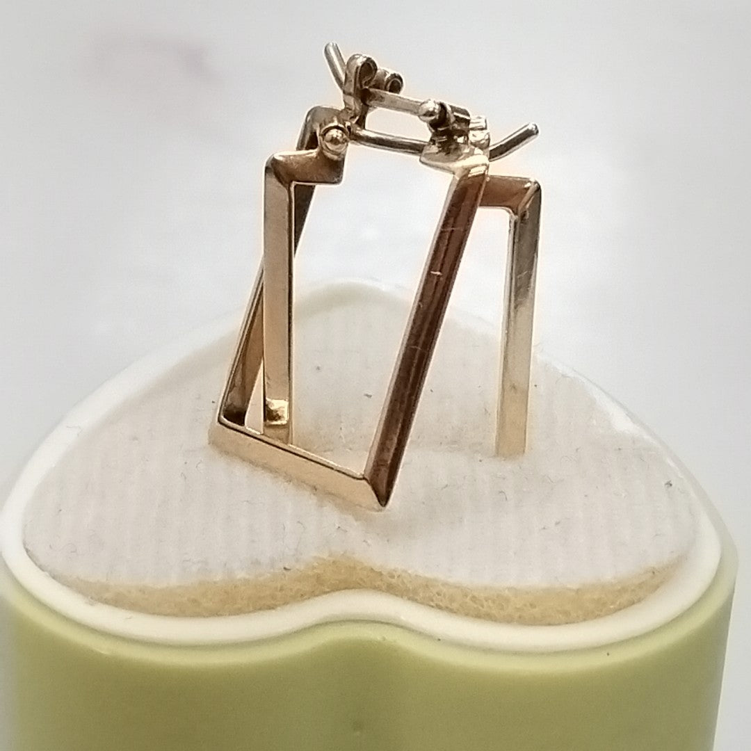 ARRACADAS PAR. ORO. 14 K 2.6 GRMS (SEMINUEVO)
