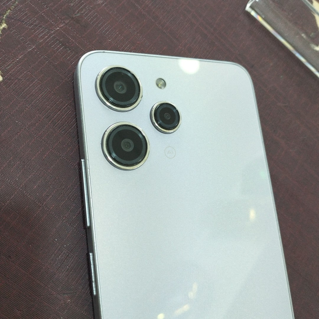 CELULAR XIAOMI REDMI 12 23053RN02L 256 GB 8 GB RAM (SEMINUEVO)