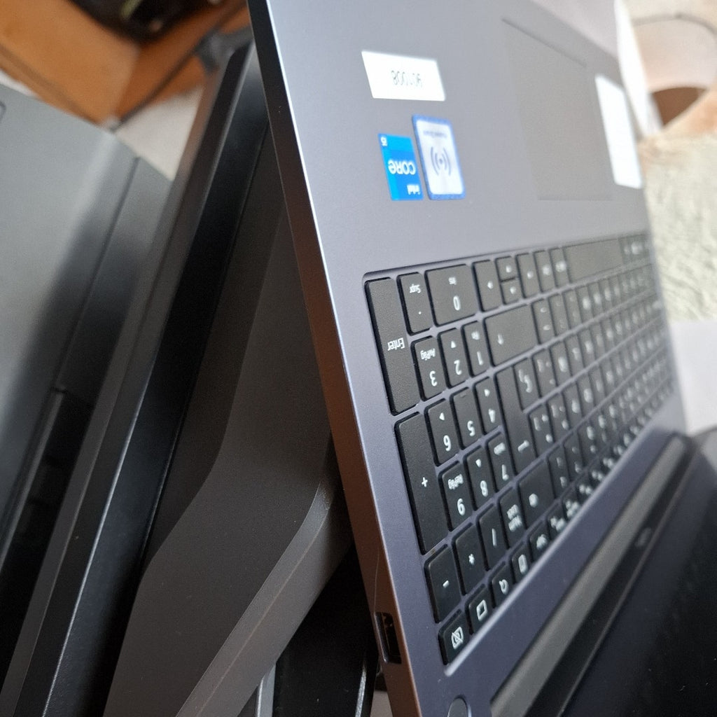 LAPTOP HUAWEI MATEBOOK D16 MCLF-X (2024) 512 GB SSD 16 GB RAM