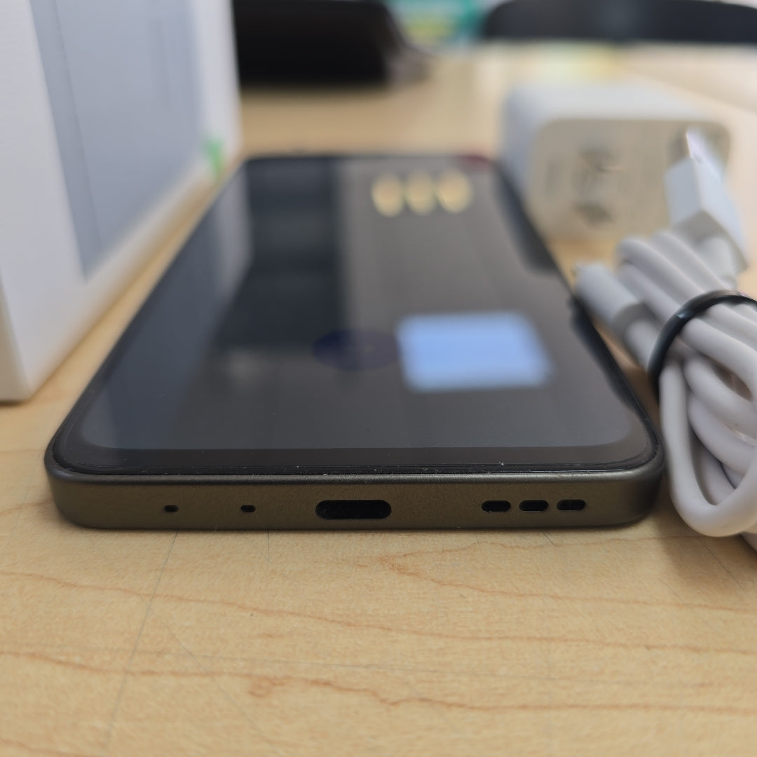 CELULAR OPPO  A5 PRO 5G CPH2695 (2025) 256 GB 8 GB RAM