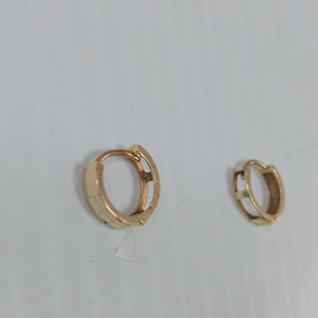 ARETES PAR. ORO. 10 K 0.8 GRMS (SEMINUEVO)