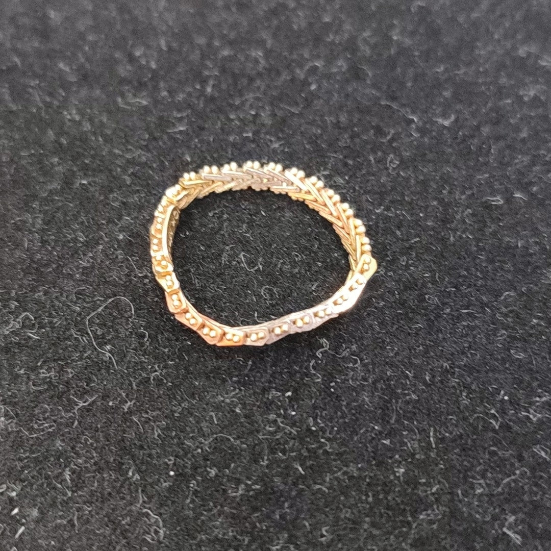 ANILLITO. ORO. 10 K 1.2 GRMS (SEMINUEVO)
