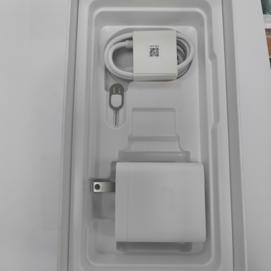 CELULAR OPPO  RENO 13F 5G CPH2699 (2025) 256 GB 12 GB RAM (SEMINUEVO)
