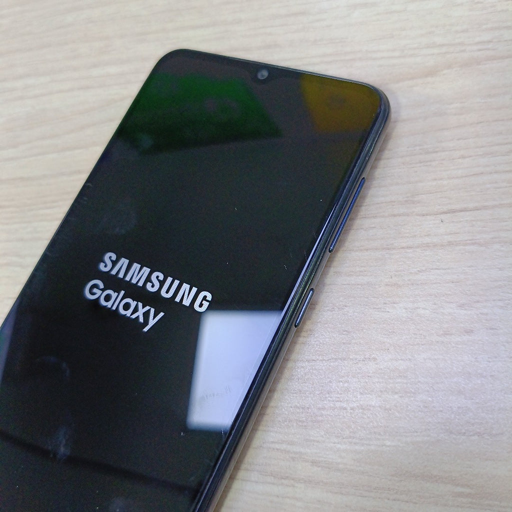 CELULAR SAMSUNG GALAXY A04 SM-A045M 64 GB 4 GB RAM (SEMINUEVO)
