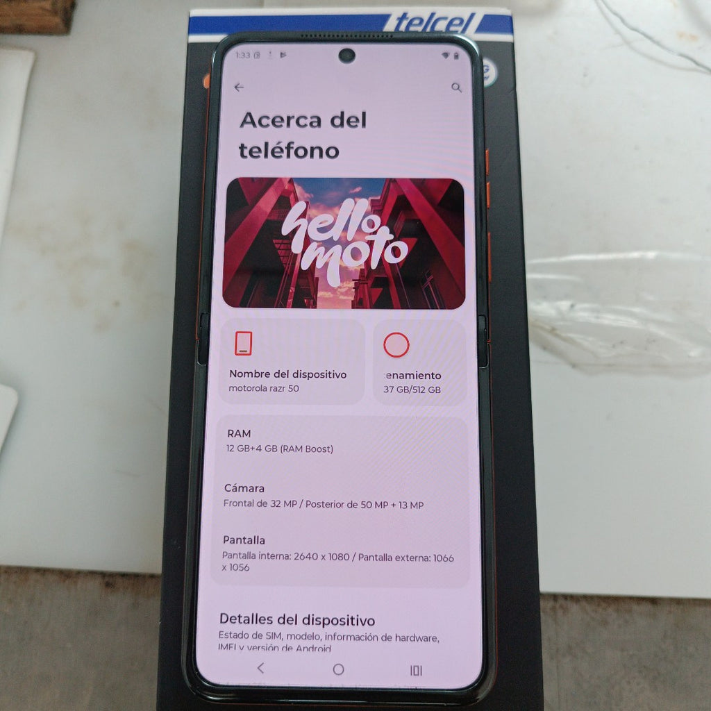 CELULAR MOTOROLA RAZR 50 5G XT2453-1 512 GB 12 GB RAM (SEMINUEVO)