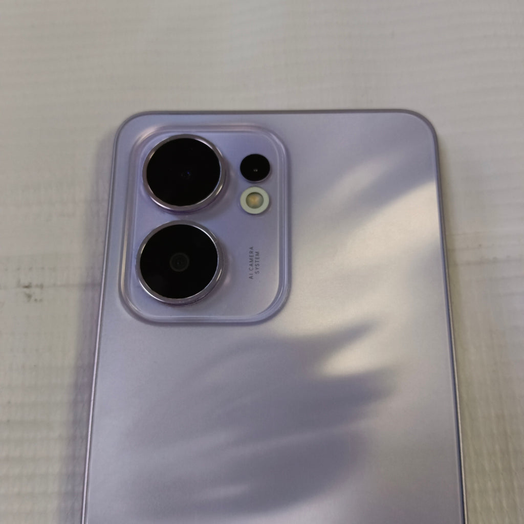 CELULAR OPPO  RENO 13F 5G CPH2699 (2025) 256 GB 12 GB RAM (SEMINUEVO)