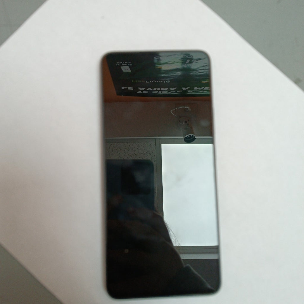 CELULAR OPPO  RENO 13F 5G CPH2699 (2025) 256 GB 12 GB RAM (SEMINUEVO)