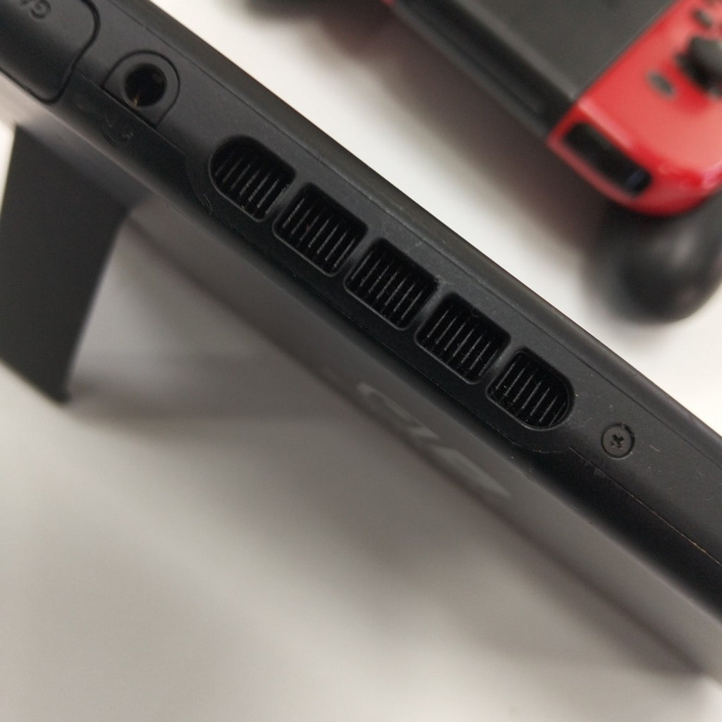 CONSOLA DE VIDEOJUEGO NINTENDO SWITCH 32 GB (SEMINUEVO)