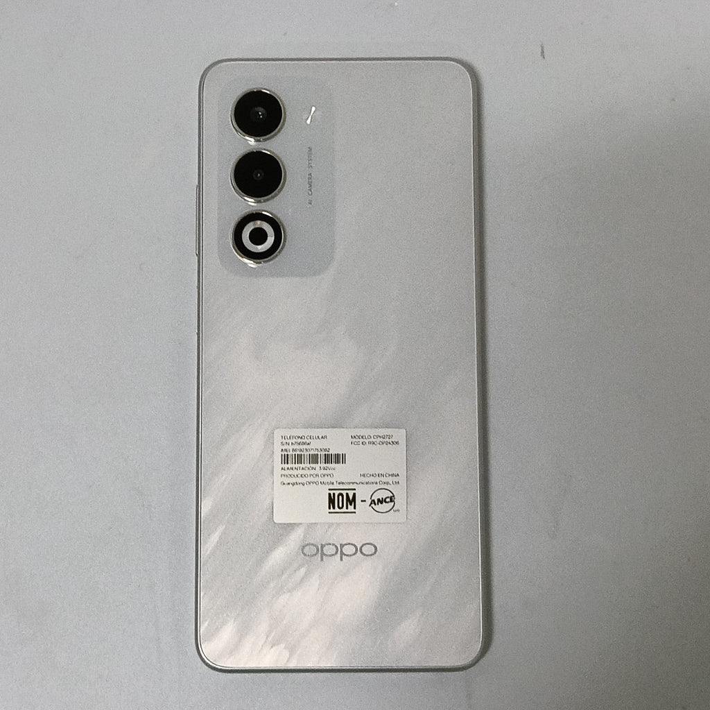 CELULAR OPPO  A5 CPH2727 (2025) 256 GB 4 GB RAM (SEMINUEVO)