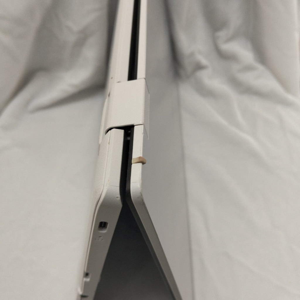 LAPTOP ASUS CHROMEBOOK PLUS FLIP CM3401FFA-R38G256S (2024) 256 GB SSD 8 GB RAM (SEMINUEVO)