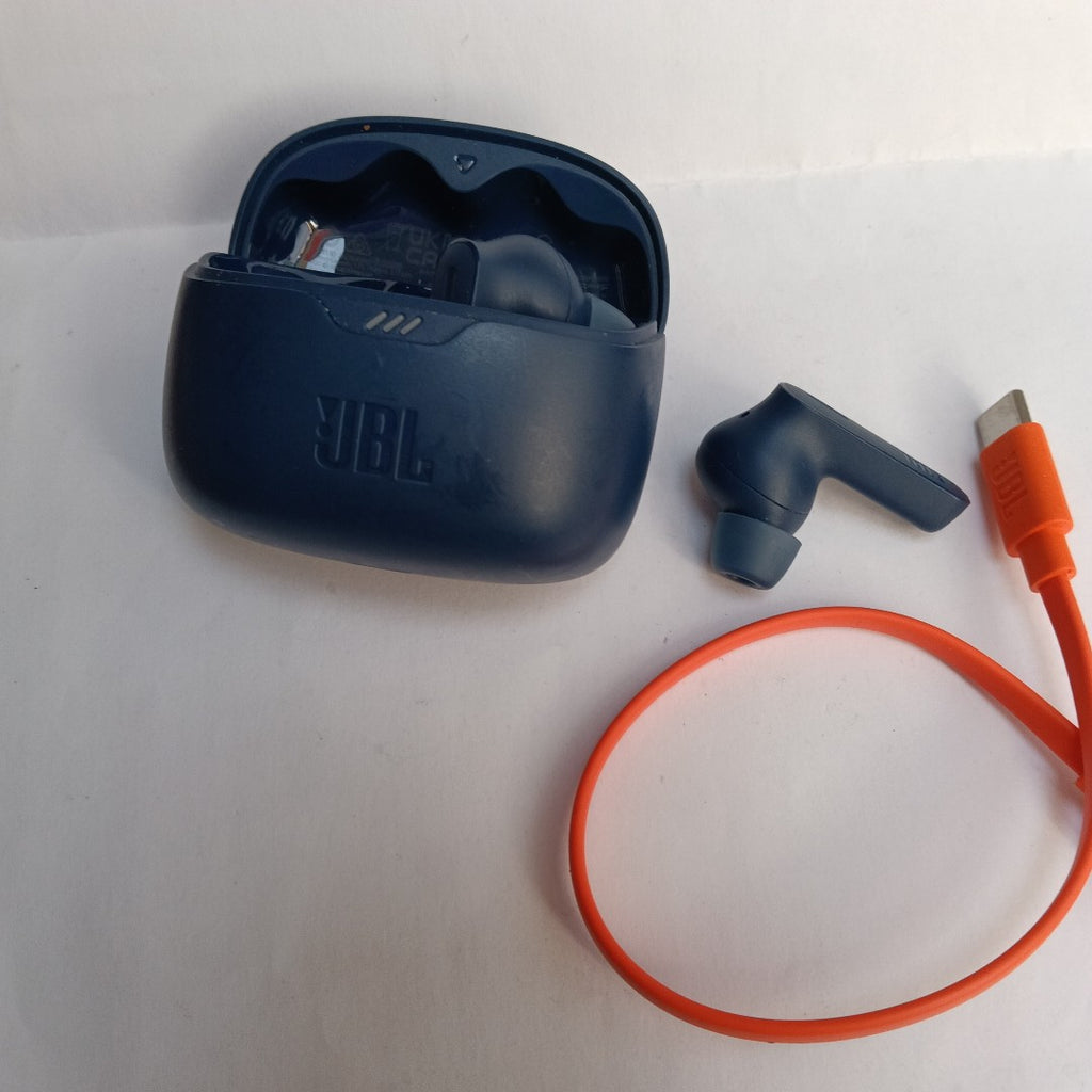 AUDIFONOS JBL TUNE BEAM INALAMBRICO IN EAR (SEMINUEVO)