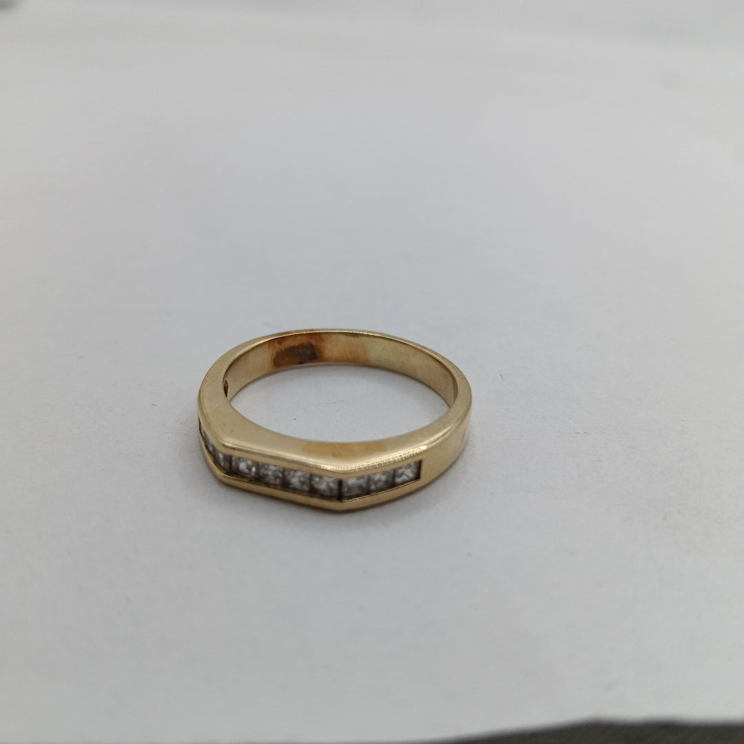 ARGOLLA. ORO. 14 K 4.3 GRMS (SEMINUEVO)