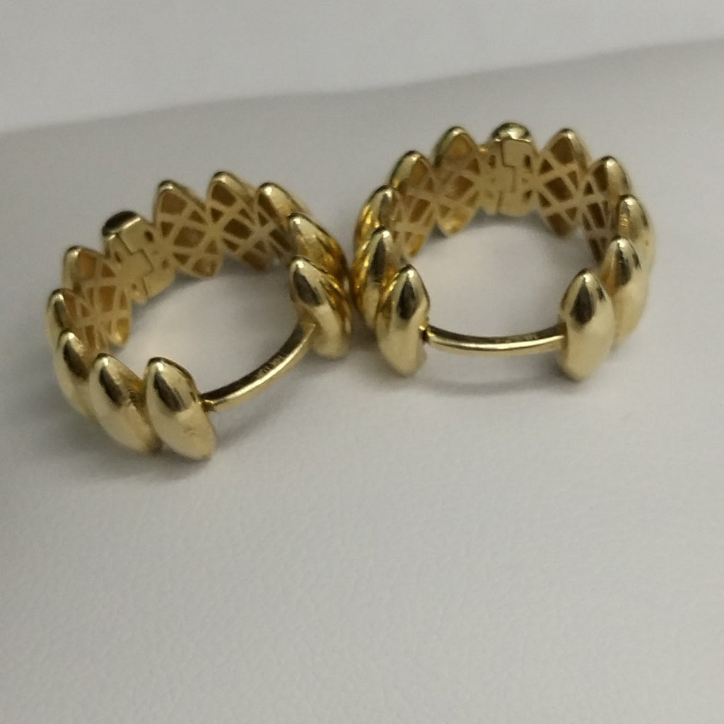 HUGGIES ORO 14K 4.5 (NUEVO)