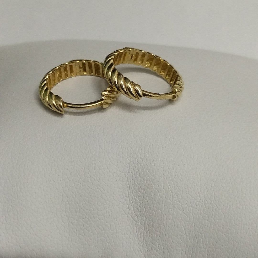 HUGGIES ORO 14K 2 (NUEVO)