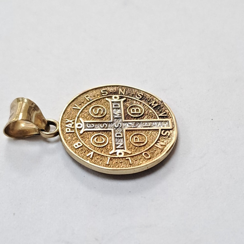 DIJE. ORO. 14 K 1.3 GRMS (SEMINUEVO)