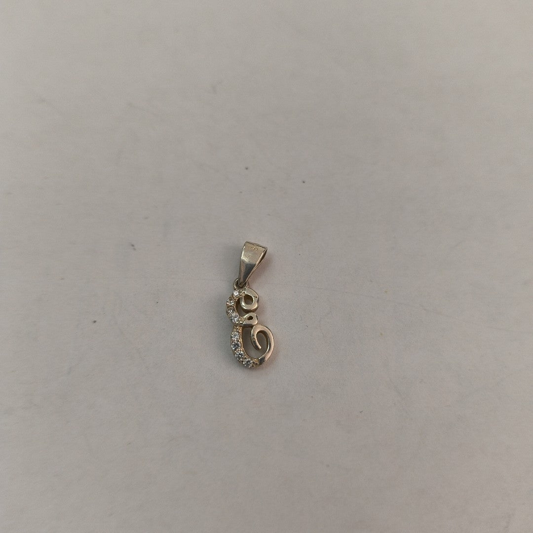 DIJE. PLATA. 7.6 GRMS (SEMINUEVO)