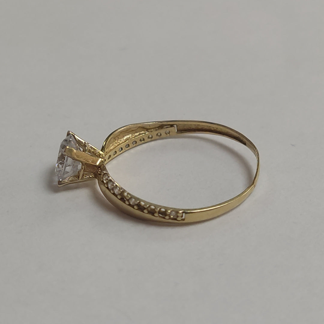 SOLITARIO. ORO. 14 K 1.2 GRMS (SEMINUEVO)