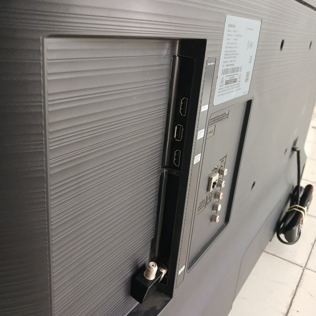 PANTALLA SAMSUNG BE43T-M (2025) 43" LED HD (SEMINUEVO)