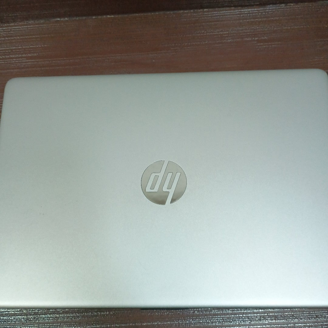 LAPTOP HP 14-DQ2533LA (2023) 512 GB SSD 8 GB RAM (SEMINUEVO)